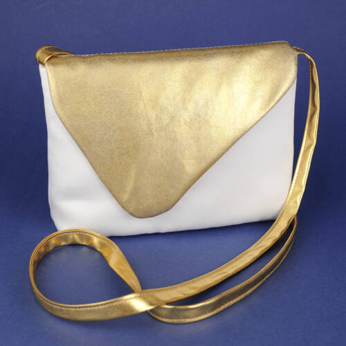 6.2.106.  Communion bag with golden asymmetric flap