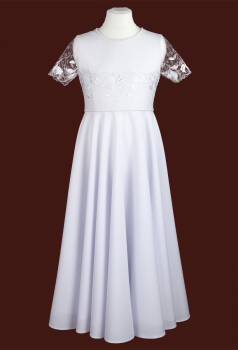 S152/S Communion dress with lace and pearls