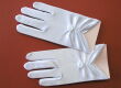 6.3.3./32  Short communion gloves, size ”L”  - 2