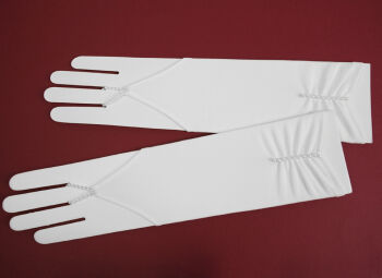 6.3.4./15  Long fingerless communion gloves 