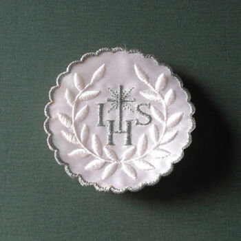 6.1.13 Communion emblem "IHS-6" (8 cm)