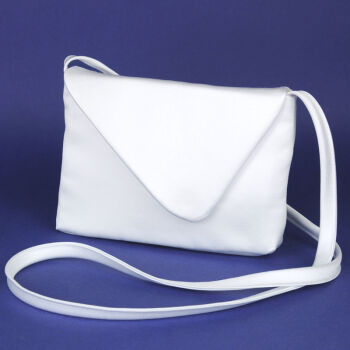 6.2.102  Asymetryczna torebka komunijna