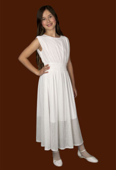P513 Biała sukienka dzianinowa