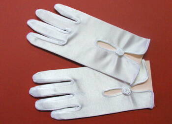 6.3.3./2  Short communion gloves 