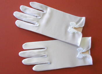 6.3.3./8  Short communion gloves 