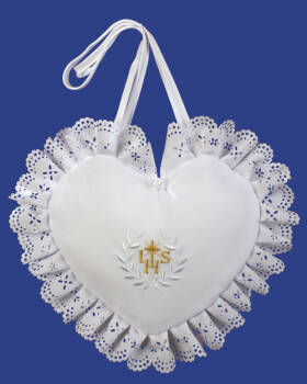 6.2.41./S  Heart shaped communion handbag