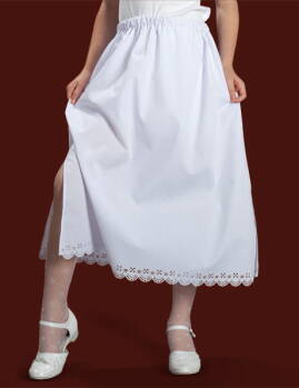 6.5.5.K  Petticoat for the communion