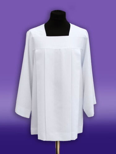 12.1./01/S  Plain white surplice