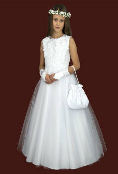 E268/T  Stunning communion dress 